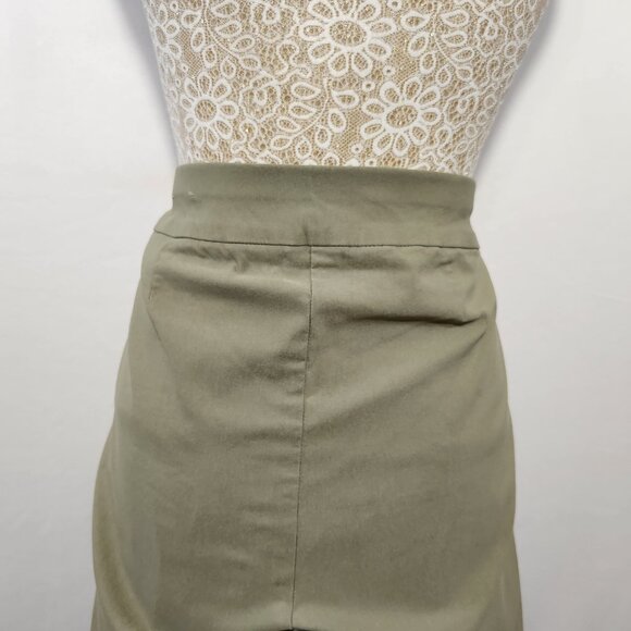 Chico's Women's SZ 3/16  Olive Green Pull On Front Pockets Cropped Pants Stretch - Picture 8 of 15